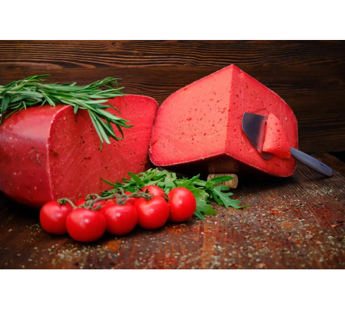 Сир Гауда з червоним песто (нарізка від 300 грам)