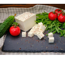 Сир Ricotta Salata (нарізка від 300 грам)