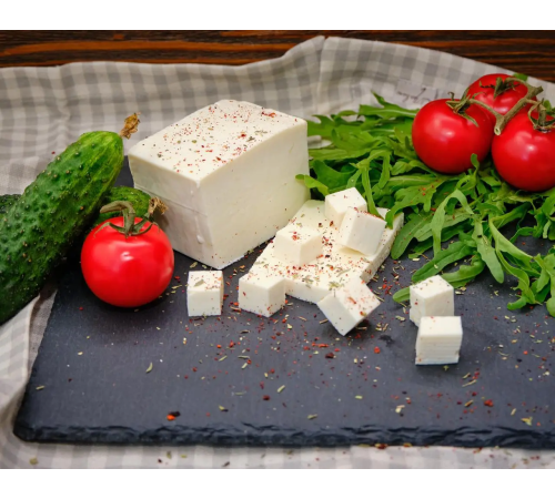 Сир Ricotta Salata (нарізка від 300 грам)