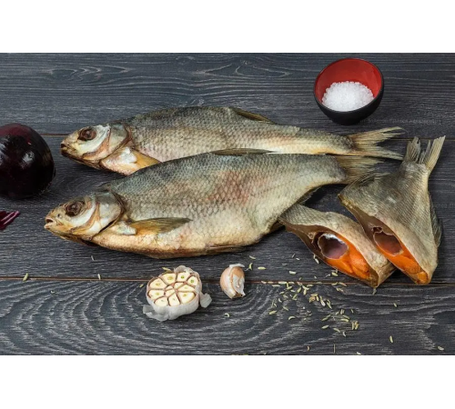 Лящ в'ялений 100%  ікряний, розмір 400-600грам