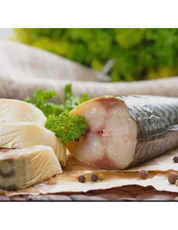 Скумбрія холодного копчення без голови (натуральне копчення на щепі)